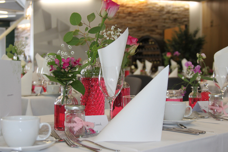 <span style="font-weight: bold;">Catering</span>